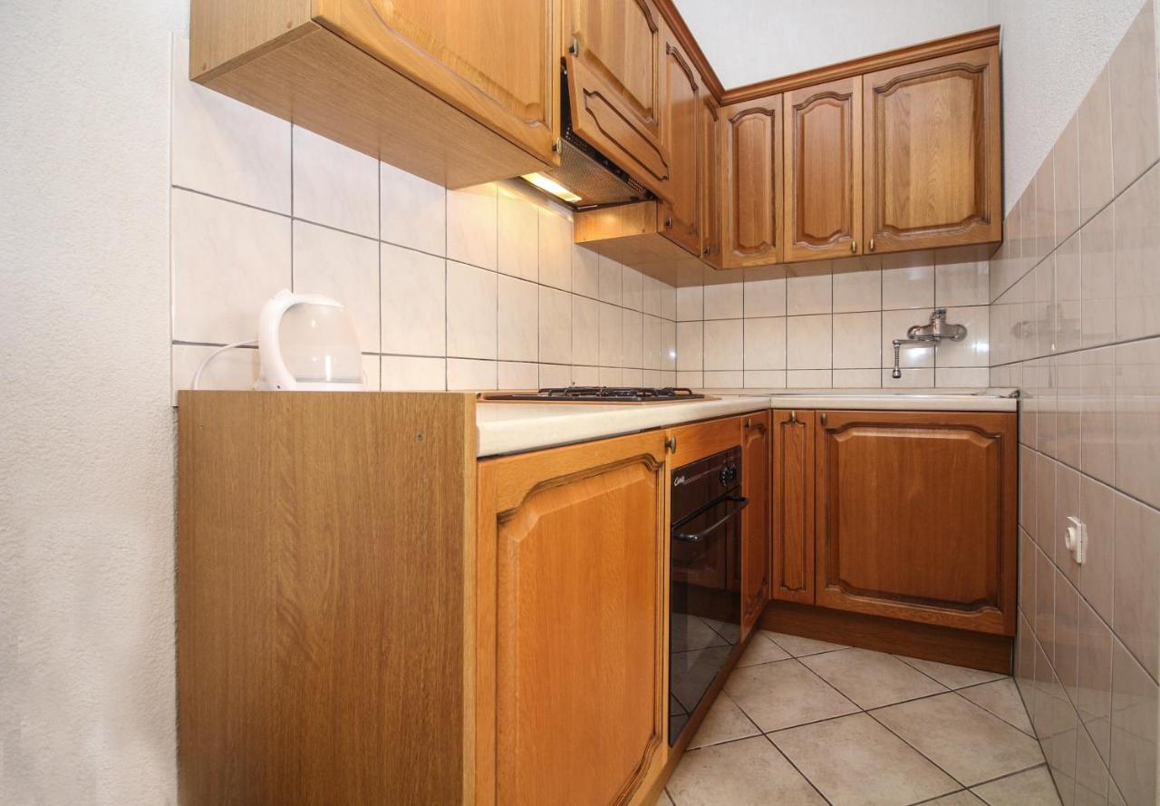 Goles Apartments-First Row To The Sea Rogoznica  Extérieur photo
